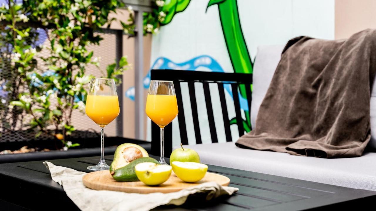Play Psyri Athens Hotel Exterior photo